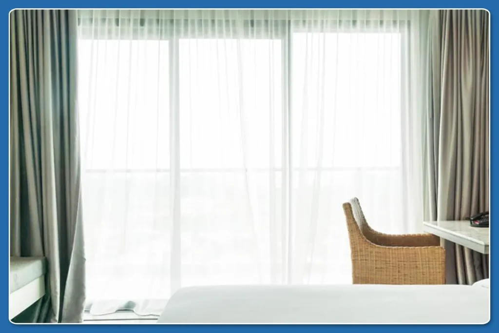 How To Choose The Best Curtains For Living Room-Decoreloquent