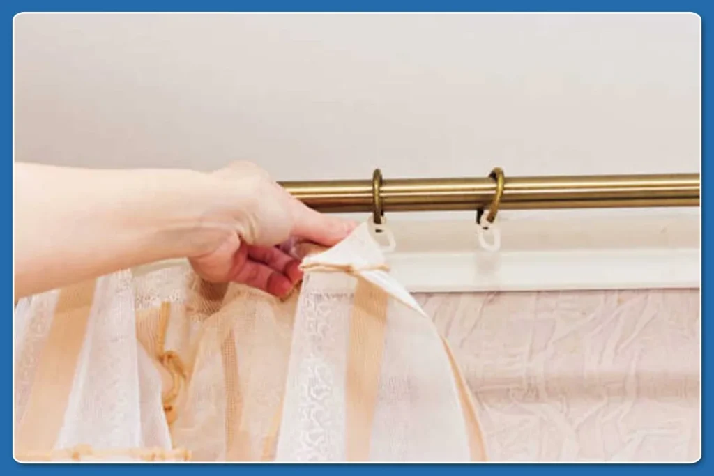 Types of Curtain Hooks-Decoreloquent